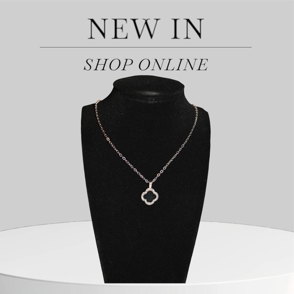 Fashion Four Leaf Clover pendant Necklace